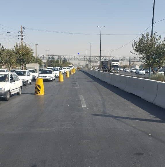 اجراي عمليات ايمن‌سازي و نصب نيوجرسي در محور آزادگان منطقه 19