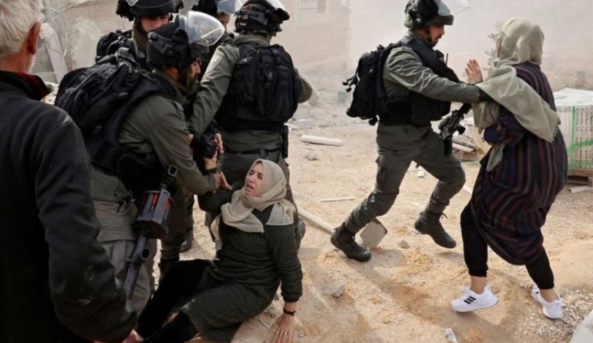 اشغالگران صهیونیست طی دو سال گذشته 600 زن فلسطینی را بازداشت کرده‌اند