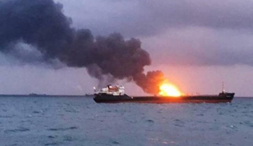 انفجار مرموز دو نفت‌کش تحريم‌شده در درياي سياه