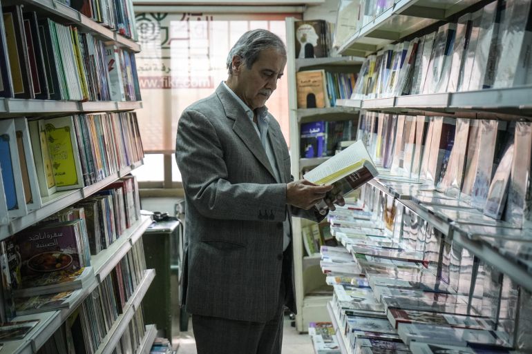 الکِتاب السوري بين زمنين.. کيف تغيّر المشهد الثقافي وواقع النشر؟