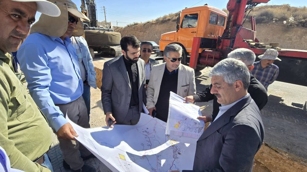 بازديد ميداني نجابت از طرح‌هاي شرکت آب و فاضلاب شيراز