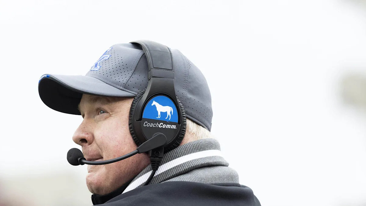 Kentucky reportedly set to fire head coach Mark Stoops after 13 seasons