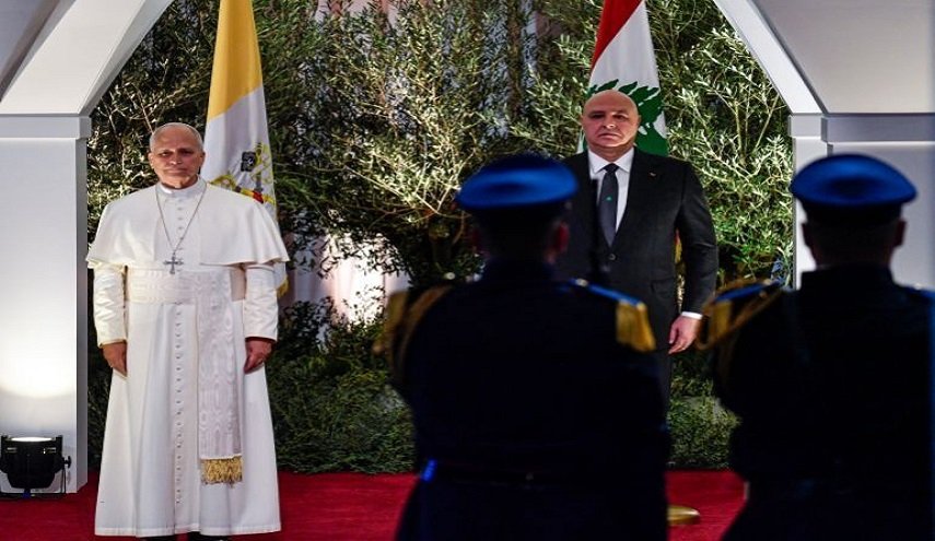 لبنان متحد در استقبال از پاپ؛ از شکست پروژه عزل عون تا تثبیت قدرت حزب‌الله