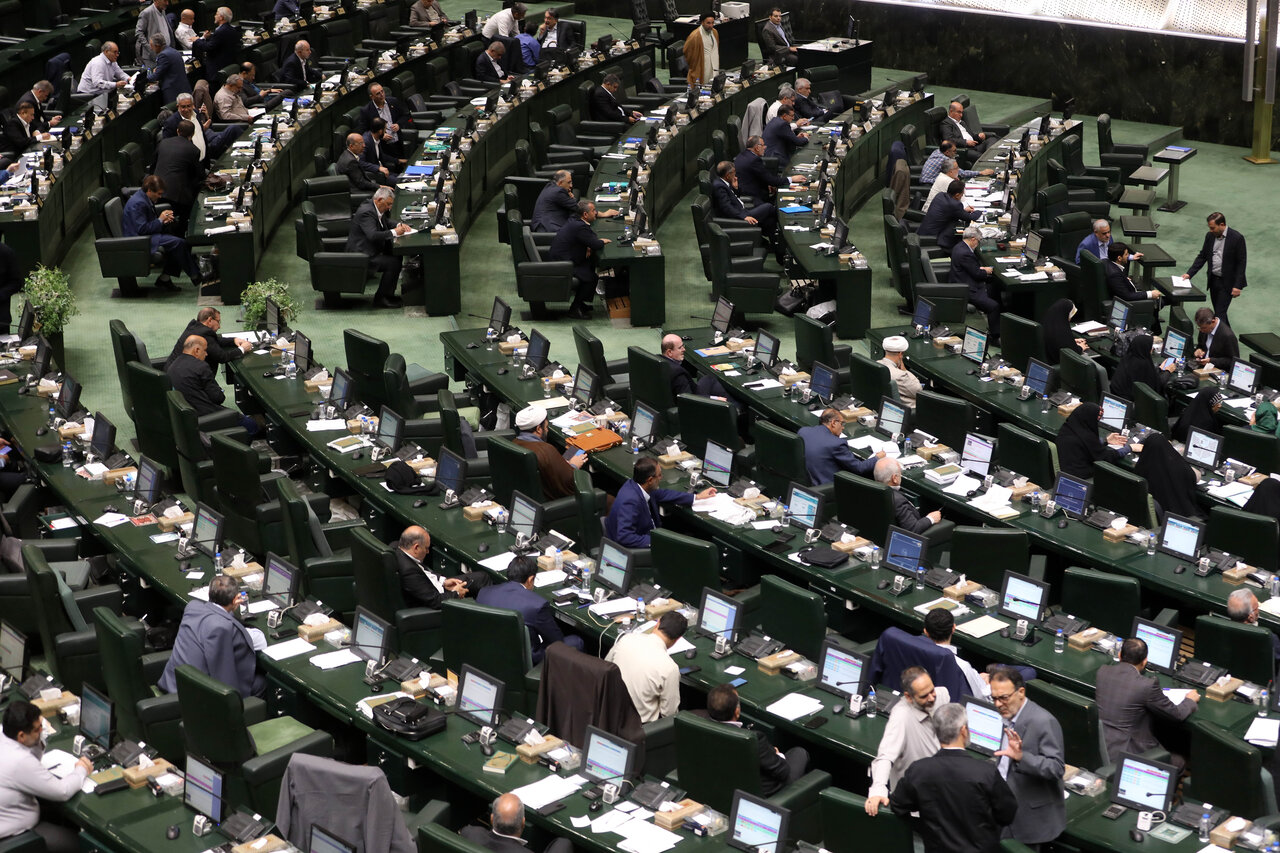 تصویب کلیات لایحه الزامات و احکام بودجه‌های سنواتی