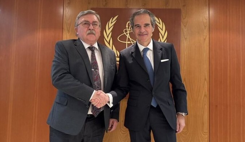 تداوم رایزنی‌های دیپلماتیک مدیرکل آژانس اتمی و سفیر روسیه درباره موضوع هسته‌ای ایران