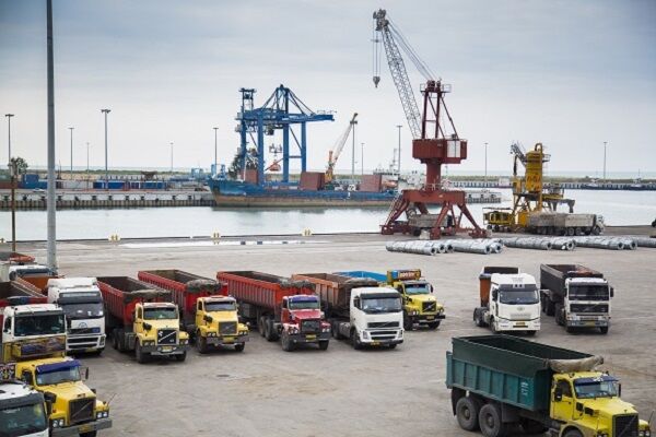 واردات بيش از دو ميليون و 300 هزار تن کالا از بنادر استان مازندران