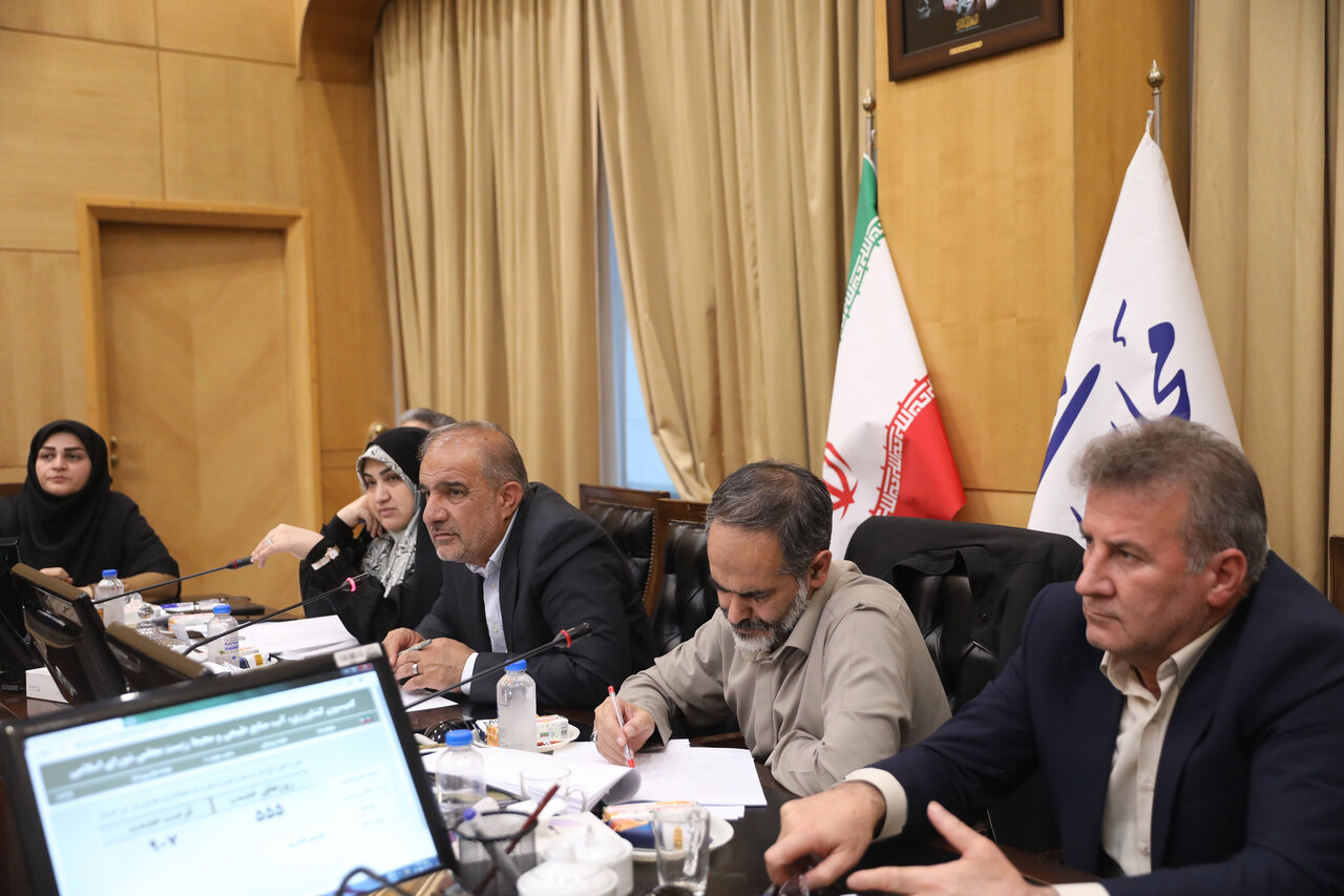 خسارات تب برفکی، حذف دام‌های ژنی و افت جوجه‌ریزی نگران‌کننده است