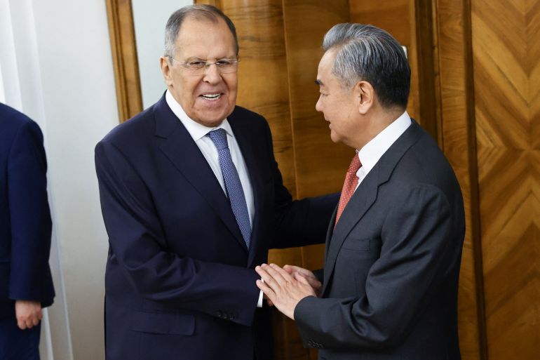 لماذا يوصف التحالف الروسي الصيني بأنه "بلا حدود"؟ خبراء يجيبون