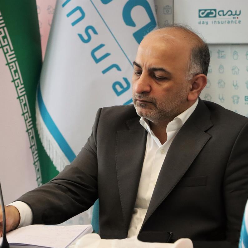 پيام مديرعامل شرکت بيمه دي به مناسبت 13 آذر، روز ملي بيمه