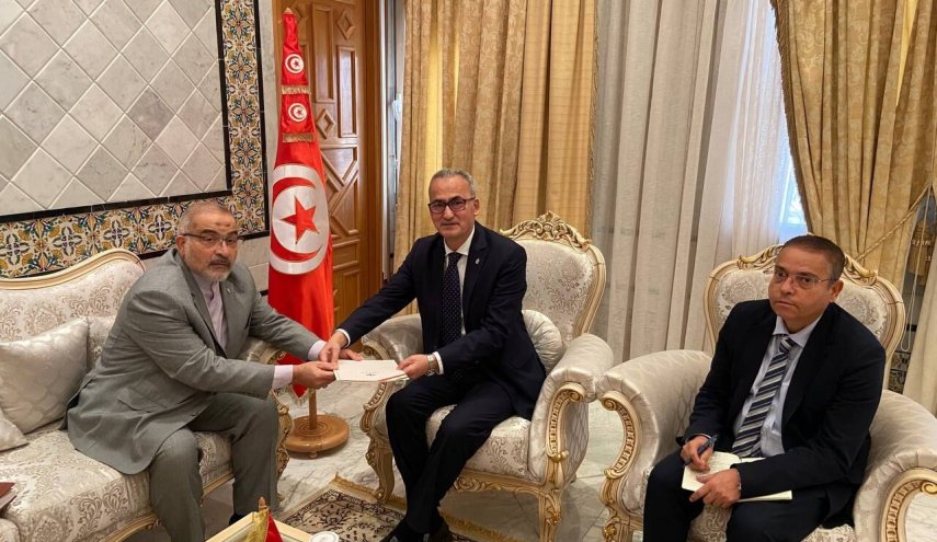 ابلاغ پیام عراقچی به وزارت امور خارجه تونس