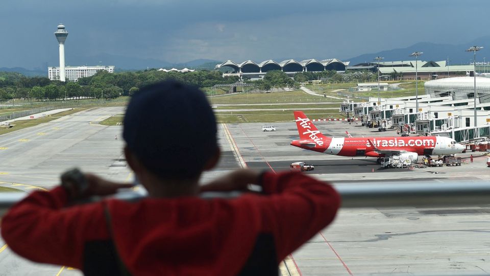 Amendments to passport, Immigration controls passed in Malaysian Lower House