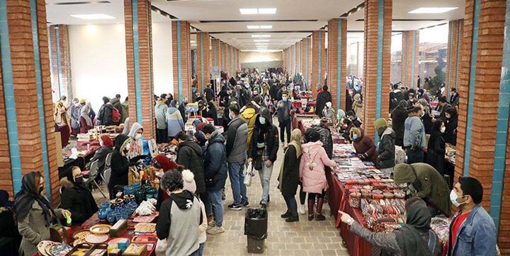 بازارچه‌های شب یلدا در مناطق مختلف تهران برپا می‌شود