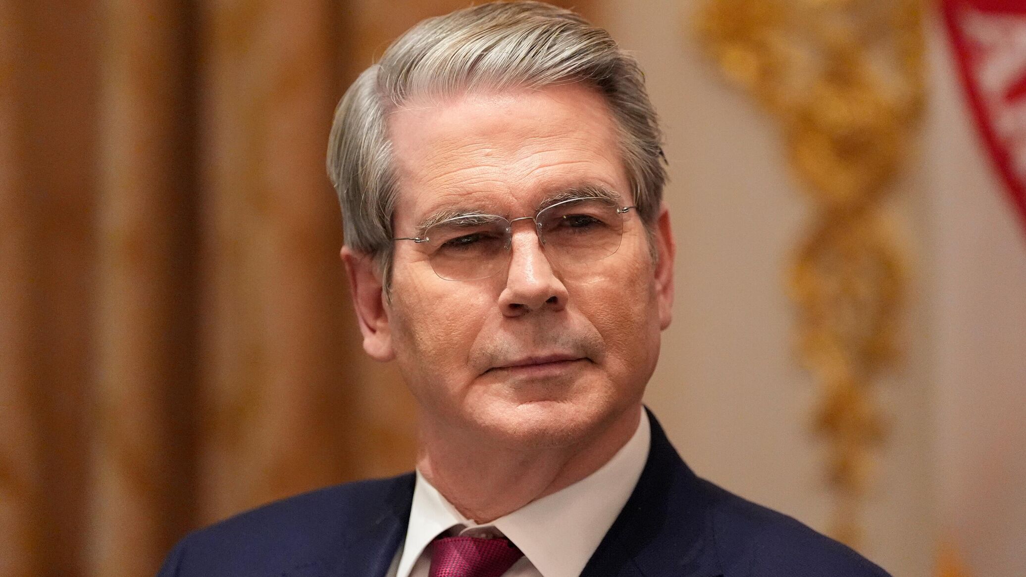 Bessent Hails `Constructive` Call With Chinese Vice Premier on Implementing US-China Trade Deal