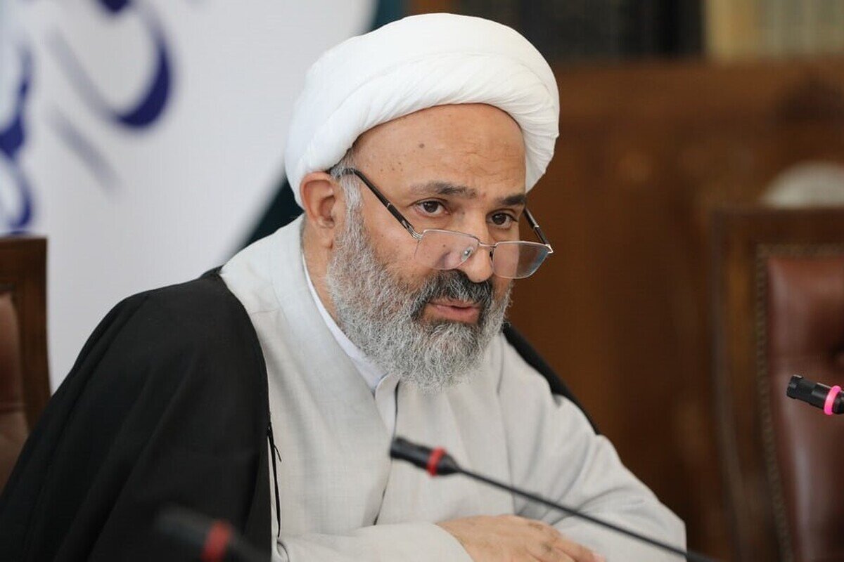 لزوم پرهیز از داد و فریادهای بی‌ثمر در روابط مجلس با دولت