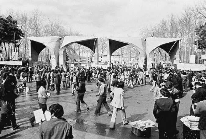 از شهداي 16 آذر تا دانشمندان هسته‌اي؛ مسير پرچم‌داري نسل دانشجو